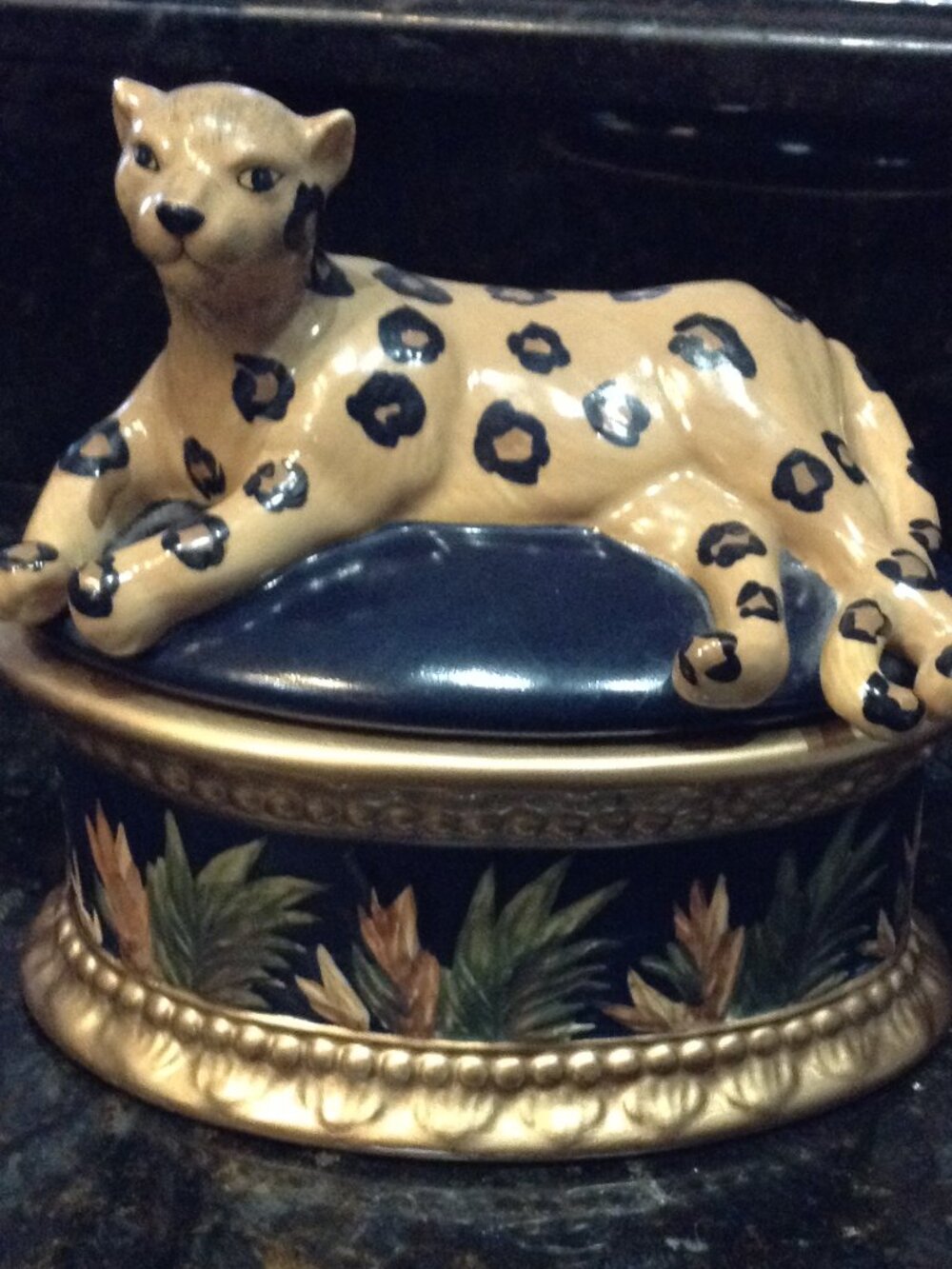 VTG 90's Raymond Waites (Certified Int'l) Safari Collection Majolica Style Box